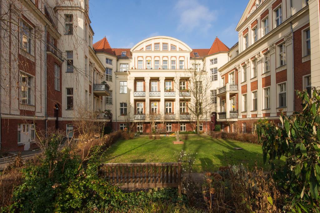 ETAGE in Potsdam - VERMIETET - Wohnen im herrschaftlichen Altbau in der historischen Innenstadt